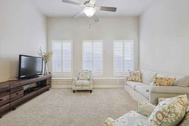 2812 Cedar Elm Drive, Carrollton, TX 75010
