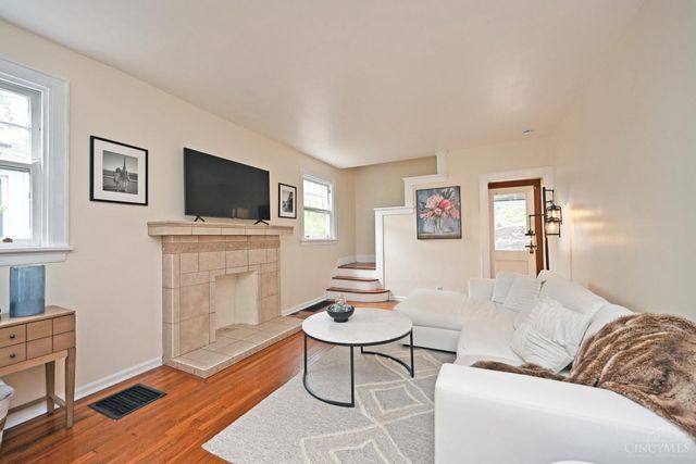 3583 Linwood Avenue, Cincinnati, OH 45226