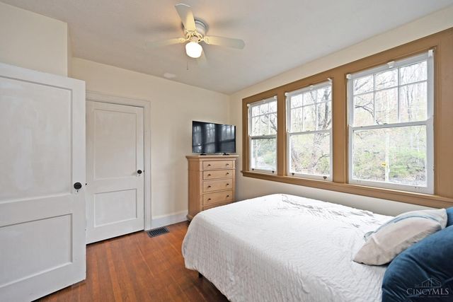 3583 Linwood Avenue, Cincinnati, OH 45226