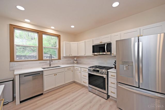 3583 Linwood Avenue, Cincinnati, OH 45226