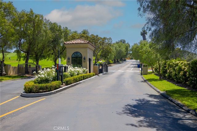 2262 Vista Valley, Vista, CA 92084