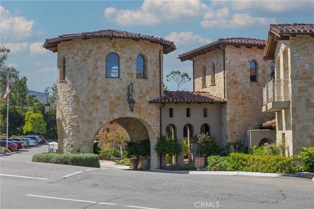 2262 Vista Valley, Vista, CA 92084