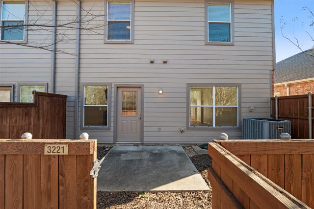 3221 Judge Holland Lane, Plano, TX 75025