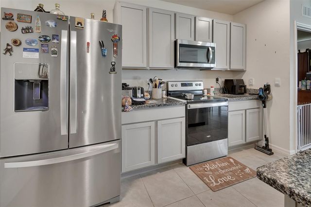 1235 WINTER GRAY CIRCLE, Deltona, FL 32738