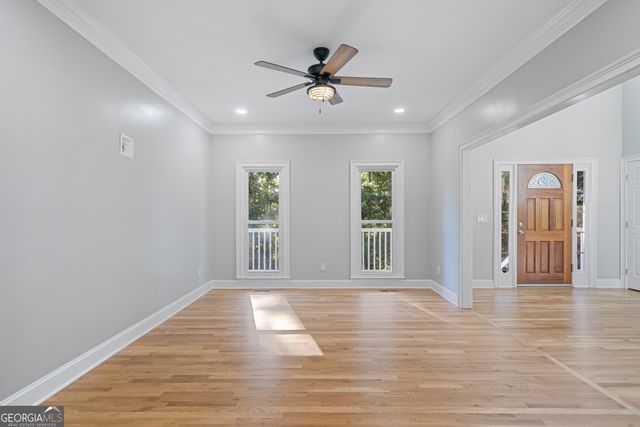 6002 Catamaran Court, Flowery Branch, GA 30542