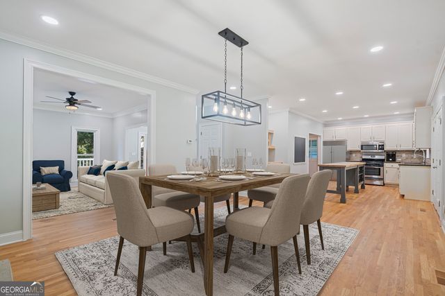 6002 Catamaran Court, Flowery Branch, GA 30542