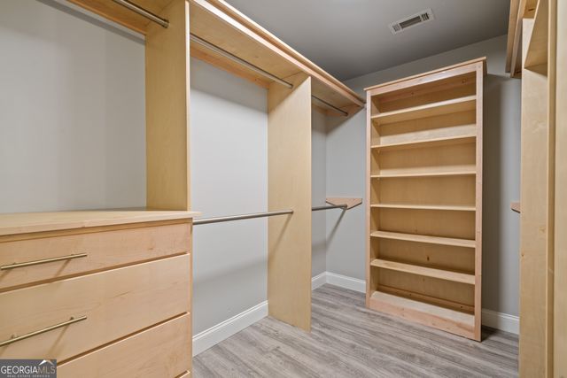 6002 Catamaran Court, Flowery Branch, GA 30542