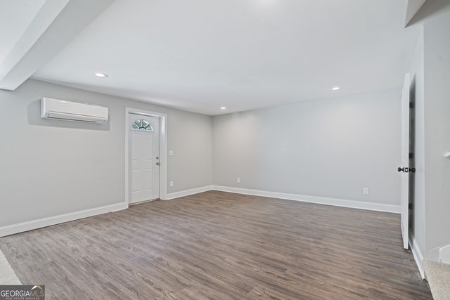 6002 Catamaran Court, Flowery Branch, GA 30542