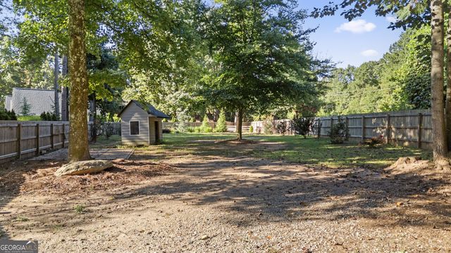 6002 Catamaran Court, Flowery Branch, GA 30542