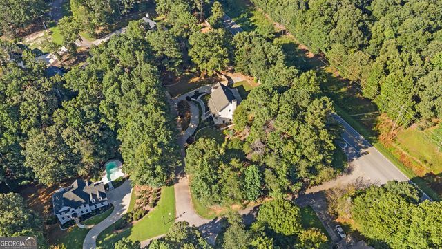 6002 Catamaran Court, Flowery Branch, GA 30542