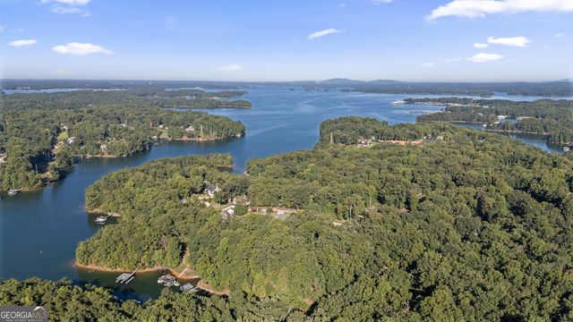 6002 Catamaran Court, Flowery Branch, GA 30542