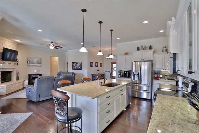 174 Bear Creek Drive, Tuscola, TX 79562