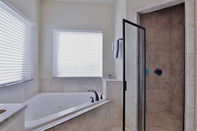 174 Bear Creek Drive, Tuscola, TX 79562