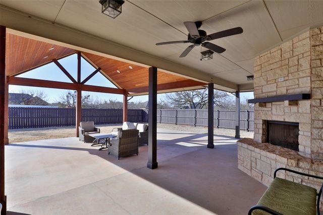 174 Bear Creek Drive, Tuscola, TX 79562