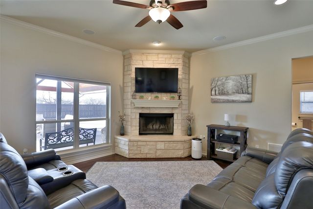 174 Bear Creek Drive, Tuscola, TX 79562