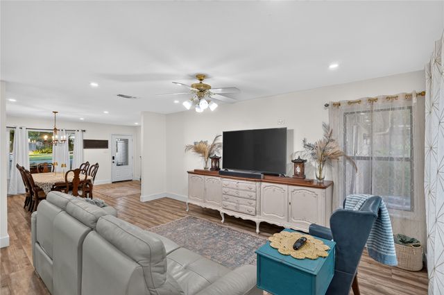 4316 Norwich Drive, Fort Worth, TX 76109