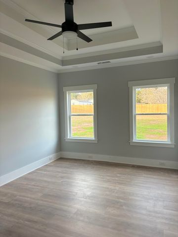 1351 Hephzibah-Mcbean Road, Hephzibah, GA 30815