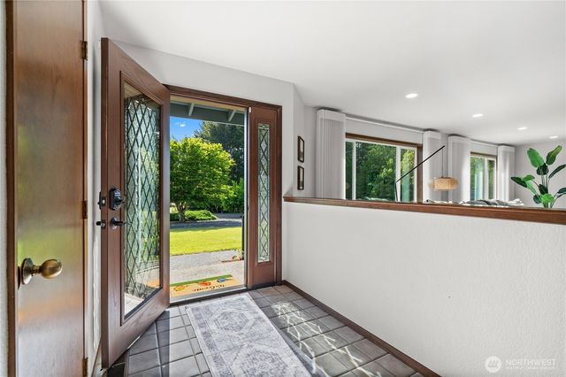 200 NE Riverhill Drive, Belfair, WA 98528