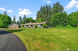 200 NE Riverhill Drive, Belfair, WA 98528