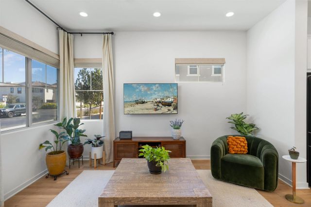619 Townsend Way, San Marcos, CA 92078
