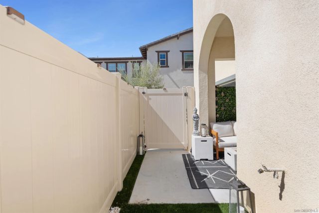 619 Townsend Way, San Marcos, CA 92078