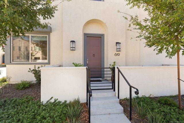 619 Townsend Way, San Marcos, CA 92078