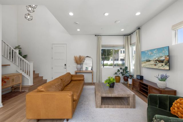 619 Townsend Way, San Marcos, CA 92078