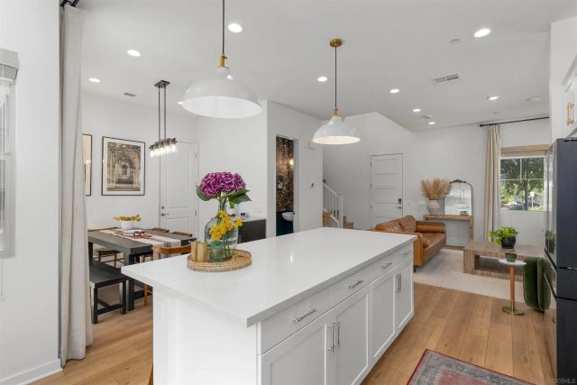 619 Townsend Way, San Marcos, CA 92078