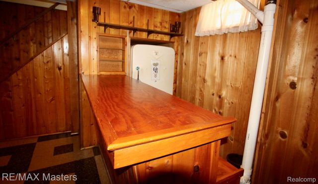 13522 Rosedale Street, Southgate, MI 48195