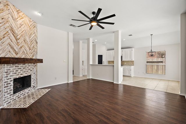 28207 Everett Knolls Drive, Katy, TX 77494