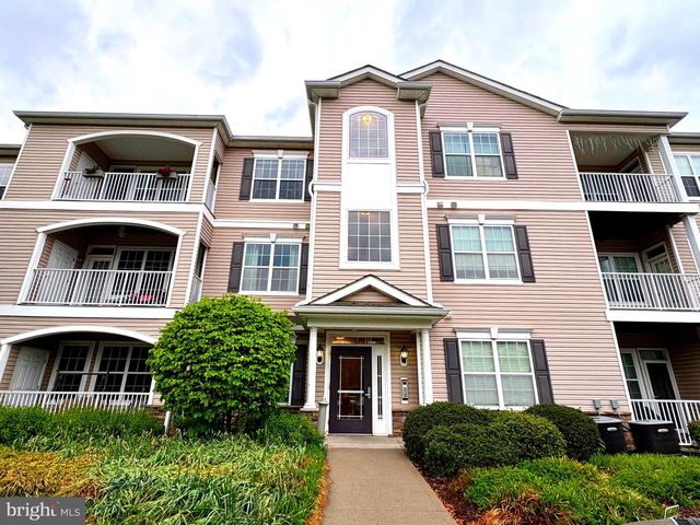 138 TIMBERLAKE DR, Ewing, NJ 08618