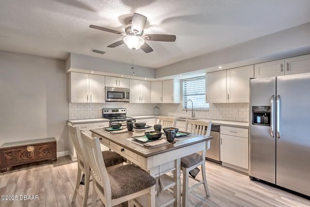 3656 Jackson St Apt 10, Port Orange, FL 32129