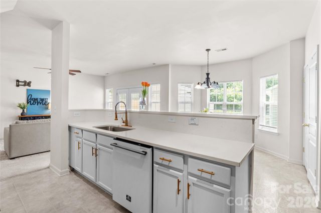11148 Heritage Green Drive, Cornelius, NC 28031