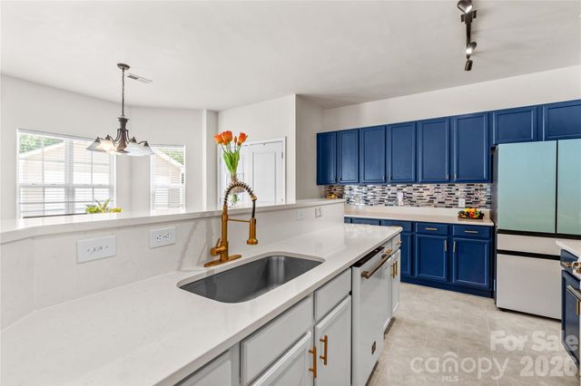 11148 Heritage Green Drive, Cornelius, NC 28031