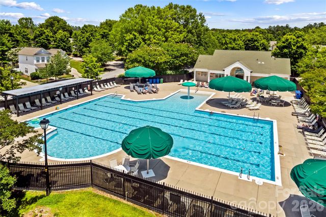 11148 Heritage Green Drive, Cornelius, NC 28031