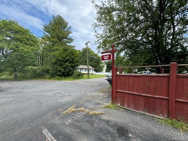 4 Sylcox Road, Cornwall, NY 12518