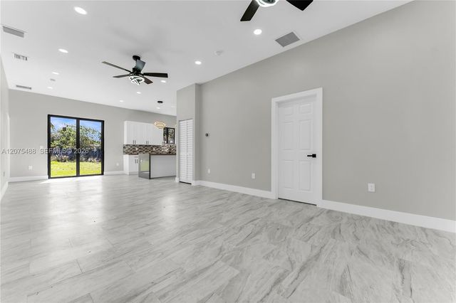 512 NW 23rd Avenue, Fort Lauderdale, FL 33311