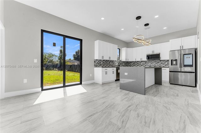 512 NW 23rd Avenue, Fort Lauderdale, FL 33311