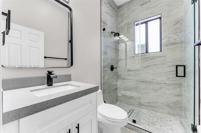512 NW 23rd Avenue, Fort Lauderdale, FL 33311