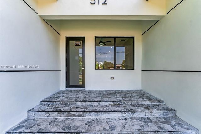 512 NW 23rd Avenue, Fort Lauderdale, FL 33311