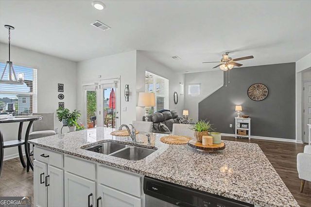 118 Gaston Court, Hoschton, GA 30548