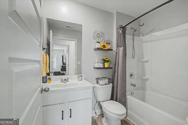 118 Gaston Court, Hoschton, GA 30548