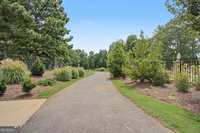 118 Gaston Court, Hoschton, GA 30548