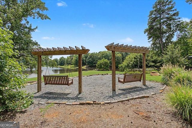 118 Gaston Court, Hoschton, GA 30548
