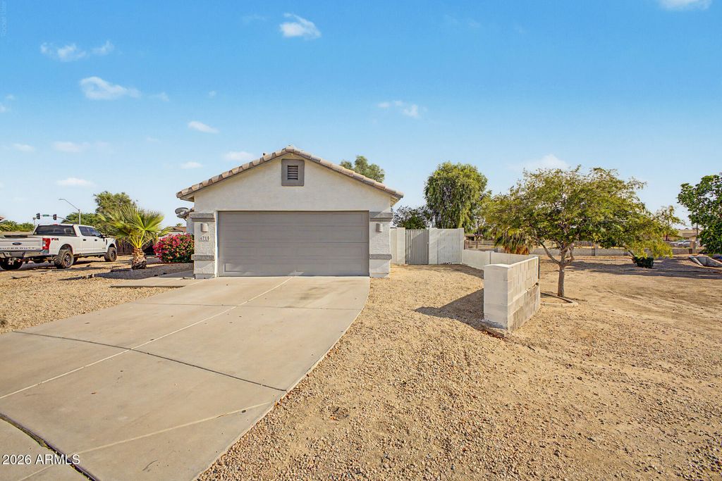 6715 W MARSHALL Avenue, Glendale, AZ 85303 — photo 4