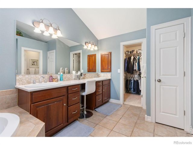 6038 Huntington Hills Drive, Fort Collins, CO 80525