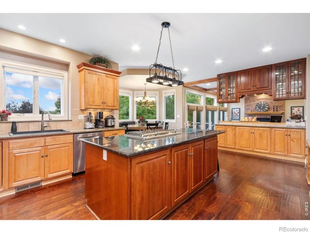 6038 Huntington Hills Drive, Fort Collins, CO 80525