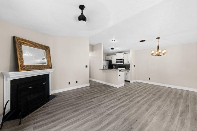 29 Rio Grande Circle, 10, Florence, KY 41042