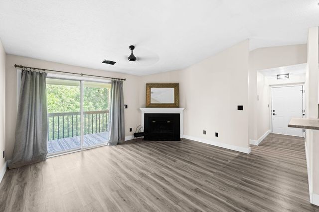 29 Rio Grande Circle, 10, Florence, KY 41042