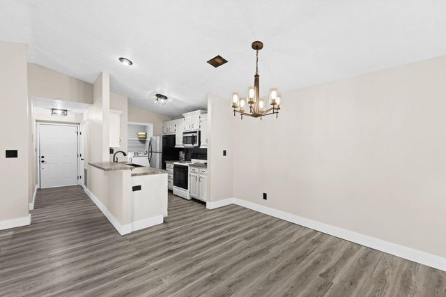 29 Rio Grande Circle, 10, Florence, KY 41042